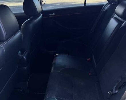 Серый Тойота Авенсис, объемом двигателя 1.79 л и пробегом 239 тыс. км за 6800 $, фото 13 на Automoto.ua