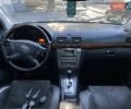 Серый Тойота Авенсис, объемом двигателя 1.79 л и пробегом 239 тыс. км за 6800 $, фото 10 на Automoto.ua