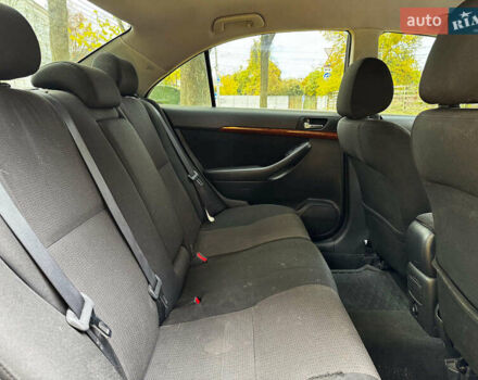 Серый Тойота Авенсис, объемом двигателя 2 л и пробегом 127 тыс. км за 7490 $, фото 19 на Automoto.ua