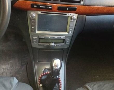 Серый Тойота Авенсис, объемом двигателя 1.79 л и пробегом 292 тыс. км за 7990 $, фото 9 на Automoto.ua