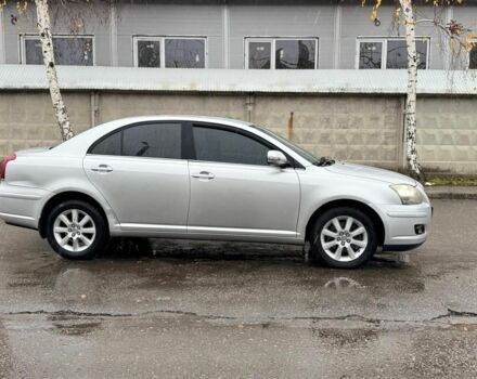 Серый Тойота Авенсис, объемом двигателя 2 л и пробегом 2 тыс. км за 5800 $, фото 1 на Automoto.ua