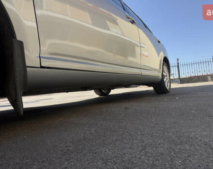 Серый Тойота Авенсис, объемом двигателя 1.79 л и пробегом 340 тыс. км за 6200 $, фото 7 на Automoto.ua