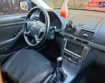 Серый Тойота Авенсис, объемом двигателя 1.8 л и пробегом 191 тыс. км за 7000 $, фото 19 на Automoto.ua