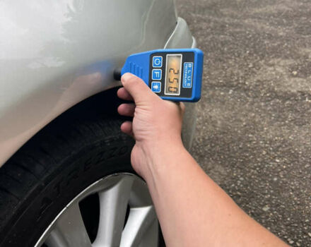 Серый Тойота Авенсис, объемом двигателя 1.8 л и пробегом 225 тыс. км за 7950 $, фото 88 на Automoto.ua