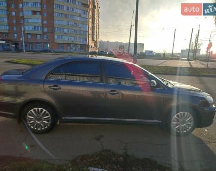 Серый Тойота Авенсис, объемом двигателя 1.8 л и пробегом 191 тыс. км за 7000 $, фото 4 на Automoto.ua