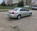 Серый Тойота Авенсис, объемом двигателя 1.79 л и пробегом 372 тыс. км за 6200 $, фото 2 на Automoto.ua