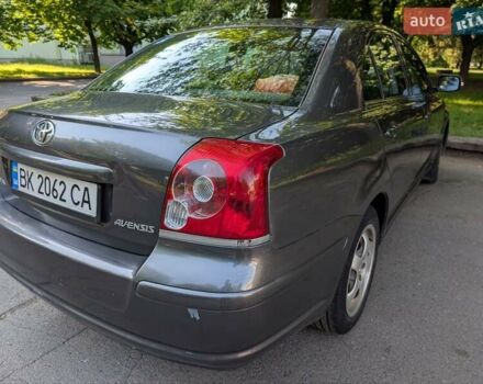 Сірий Тойота Авенсіс, об'ємом двигуна 1.8 л та пробігом 266 тис. км за 7600 $, фото 2 на Automoto.ua