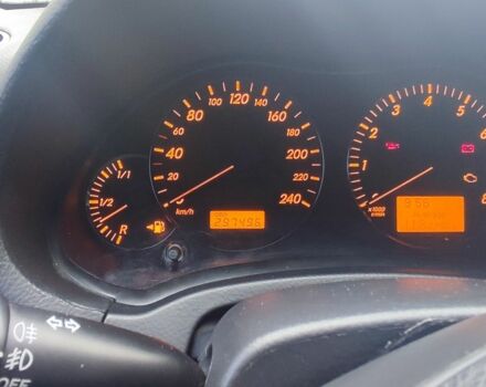 Серый Тойота Авенсис, объемом двигателя 1.8 л и пробегом 297 тыс. км за 4400 $, фото 6 на Automoto.ua