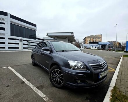 Сірий Тойота Авенсіс, об'ємом двигуна 1.8 л та пробігом 240 тис. км за 8000 $, фото 2 на Automoto.ua