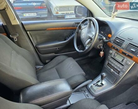 Серый Тойота Авенсис, объемом двигателя 1.79 л и пробегом 390 тыс. км за 4999 $, фото 17 на Automoto.ua