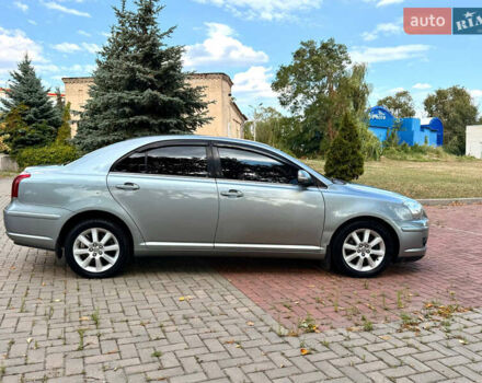 Серый Тойота Авенсис, объемом двигателя 2 л и пробегом 208 тыс. км за 6700 $, фото 20 на Automoto.ua