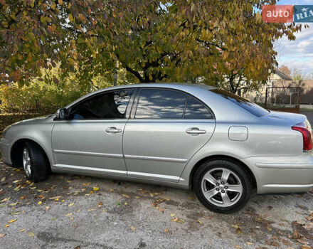 Серый Тойота Авенсис, объемом двигателя 2 л и пробегом 153 тыс. км за 8499 $, фото 6 на Automoto.ua