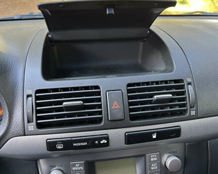 Серый Тойота Авенсис, объемом двигателя 2 л и пробегом 153 тыс. км за 8499 $, фото 24 на Automoto.ua