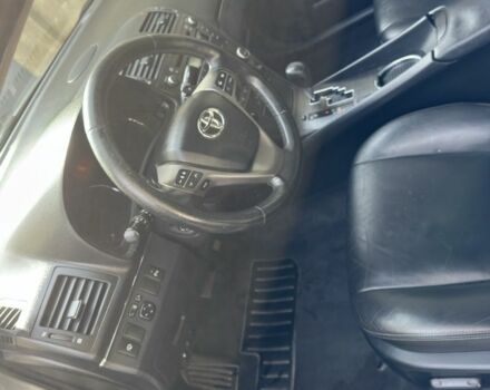 Серый Тойота Авенсис, объемом двигателя 2 л и пробегом 124 тыс. км за 10400 $, фото 6 на Automoto.ua