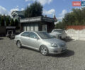 Серый Тойота Авенсис, объемом двигателя 2 л и пробегом 275 тыс. км за 6500 $, фото 1 на Automoto.ua