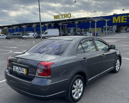 Серый Тойота Авенсис, объемом двигателя 1.8 л и пробегом 204 тыс. км за 6650 $, фото 4 на Automoto.ua