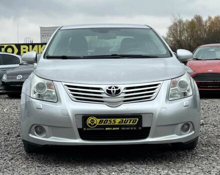 Серый Тойота Авенсис, объемом двигателя 2 л и пробегом 230 тыс. км за 9400 $, фото 1 на Automoto.ua