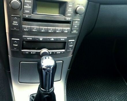 Сірий Тойота Авенсіс, об'ємом двигуна 1.8 л та пробігом 230 тис. км за 6850 $, фото 1 на Automoto.ua