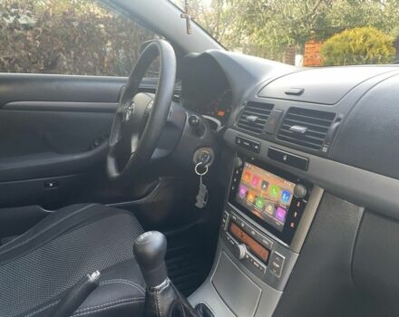 Серый Тойота Авенсис, объемом двигателя 1.8 л и пробегом 181 тыс. км за 6800 $, фото 6 на Automoto.ua