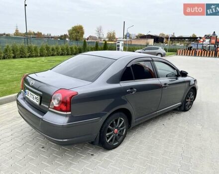 Серый Тойота Авенсис, объемом двигателя 1.8 л и пробегом 240 тыс. км за 6700 $, фото 4 на Automoto.ua