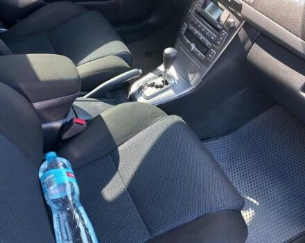 Сірий Тойота Авенсіс, об'ємом двигуна 1.79 л та пробігом 303 тис. км за 6500 $, фото 5 на Automoto.ua