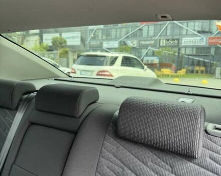 Сірий Тойота Авенсіс, об'ємом двигуна 2.01 л та пробігом 116 тис. км за 10500 $, фото 20 на Automoto.ua