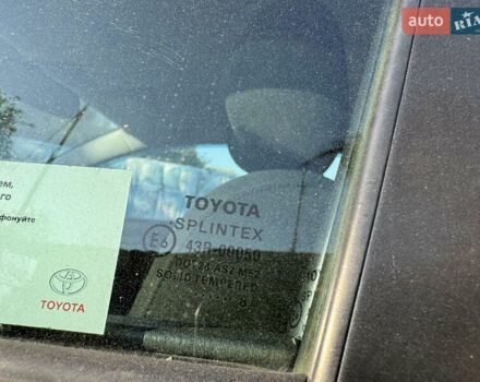 Серый Тойота Авенсис, объемом двигателя 1.79 л и пробегом 225 тыс. км за 7500 $, фото 10 на Automoto.ua