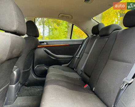 Серый Тойота Авенсис, объемом двигателя 2 л и пробегом 127 тыс. км за 7490 $, фото 18 на Automoto.ua