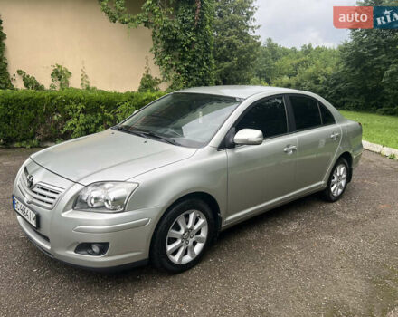 Серый Тойота Авенсис, объемом двигателя 1.8 л и пробегом 225 тыс. км за 7950 $, фото 3 на Automoto.ua