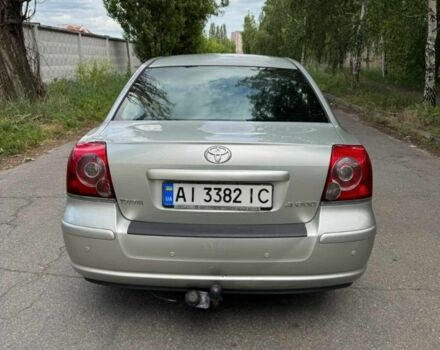 Серый Тойота Авенсис, объемом двигателя 1.8 л и пробегом 319 тыс. км за 4900 $, фото 2 на Automoto.ua