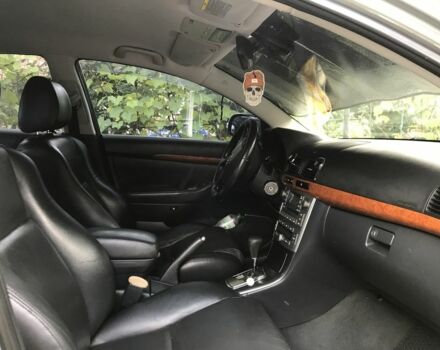 Серый Тойота Авенсис, объемом двигателя 2 л и пробегом 358 тыс. км за 7399 $, фото 5 на Automoto.ua