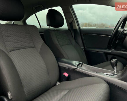 Серый Тойота Авенсис, объемом двигателя 1.99 л и пробегом 230 тыс. км за 9400 $, фото 14 на Automoto.ua