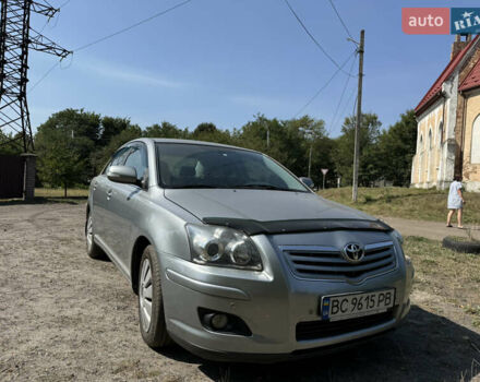 Серый Тойота Авенсис, объемом двигателя 1.79 л и пробегом 225 тыс. км за 7500 $, фото 3 на Automoto.ua
