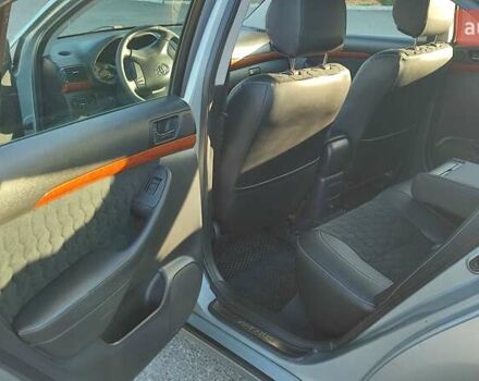 Сірий Тойота Авенсіс, об'ємом двигуна 1.8 л та пробігом 286 тис. км за 7000 $, фото 14 на Automoto.ua