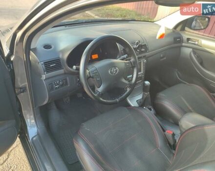 Серый Тойота Авенсис, объемом двигателя 1.8 л и пробегом 191 тыс. км за 7000 $, фото 16 на Automoto.ua