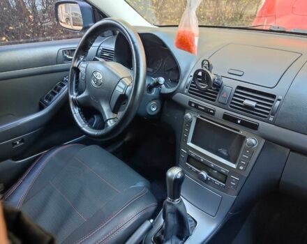 Серый Тойота Авенсис, объемом двигателя 1.8 л и пробегом 191 тыс. км за 7000 $, фото 8 на Automoto.ua