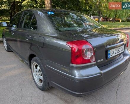 Сірий Тойота Авенсіс, об'ємом двигуна 1.8 л та пробігом 266 тис. км за 7600 $, фото 4 на Automoto.ua