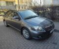 Серый Тойота Авенсис, объемом двигателя 1.8 л и пробегом 191 тыс. км за 7000 $, фото 1 на Automoto.ua