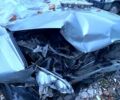 Сірий Тойота Авенсіс, об'ємом двигуна 1.8 л та пробігом 210 тис. км за 2200 $, фото 2 на Automoto.ua