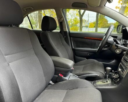 Серый Тойота Авенсис, объемом двигателя 2 л и пробегом 127 тыс. км за 7490 $, фото 21 на Automoto.ua