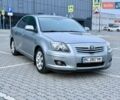 Серый Тойота Авенсис, объемом двигателя 1.6 л и пробегом 300 тыс. км за 5250 $, фото 4 на Automoto.ua