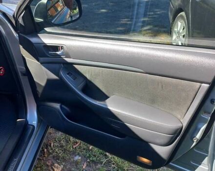 Сірий Тойота Авенсіс, об'ємом двигуна 1.79 л та пробігом 303 тис. км за 6500 $, фото 6 на Automoto.ua