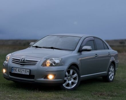 Серый Тойота Авенсис, объемом двигателя 2 л и пробегом 358 тыс. км за 7399 $, фото 4 на Automoto.ua