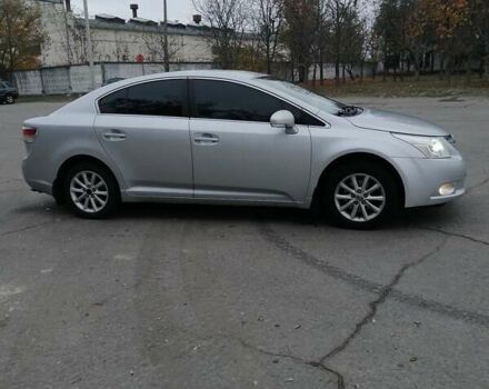 Сірий Тойота Авенсіс, об'ємом двигуна 1.8 л та пробігом 183 тис. км за 8200 $, фото 3 на Automoto.ua