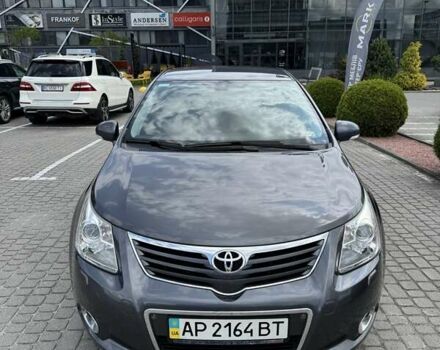 Сірий Тойота Авенсіс, об'ємом двигуна 2.01 л та пробігом 116 тис. км за 10500 $, фото 1 на Automoto.ua