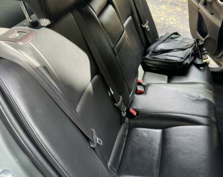 Серый Тойота Авенсис, объемом двигателя 2 л и пробегом 124 тыс. км за 10400 $, фото 10 на Automoto.ua