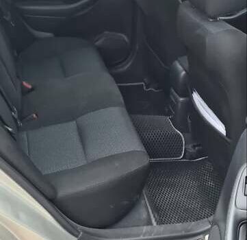 Сірий Тойота Авенсіс, об'ємом двигуна 1.8 л та пробігом 339 тис. км за 6300 $, фото 1 на Automoto.ua