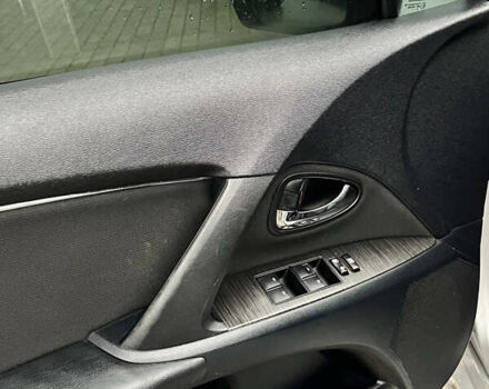 Серый Тойота Авенсис, объемом двигателя 1.99 л и пробегом 243 тыс. км за 7900 $, фото 7 на Automoto.ua
