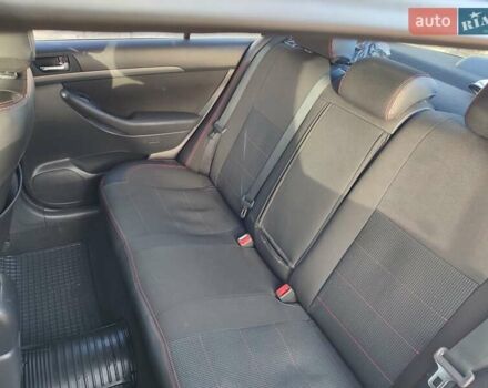 Серый Тойота Авенсис, объемом двигателя 1.8 л и пробегом 191 тыс. км за 7000 $, фото 24 на Automoto.ua