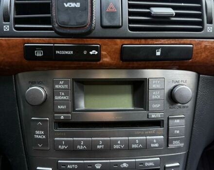 Серый Тойота Авенсис, объемом двигателя 1.8 л и пробегом 258 тыс. км за 6850 $, фото 6 на Automoto.ua